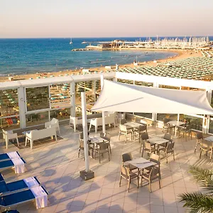 **** Otel Baia Imperiale İtalya